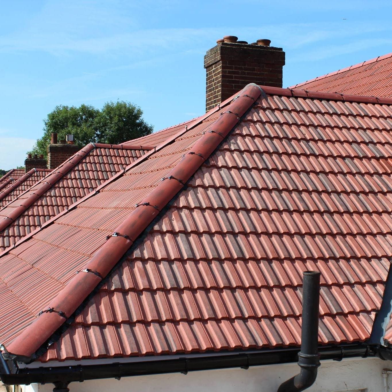 Master K Roofing team at work